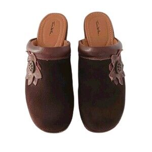 Vtg Thom McAn Carine Brown Suede Clogs Leather Flower Detail Mules 9.5W Boho Y2K